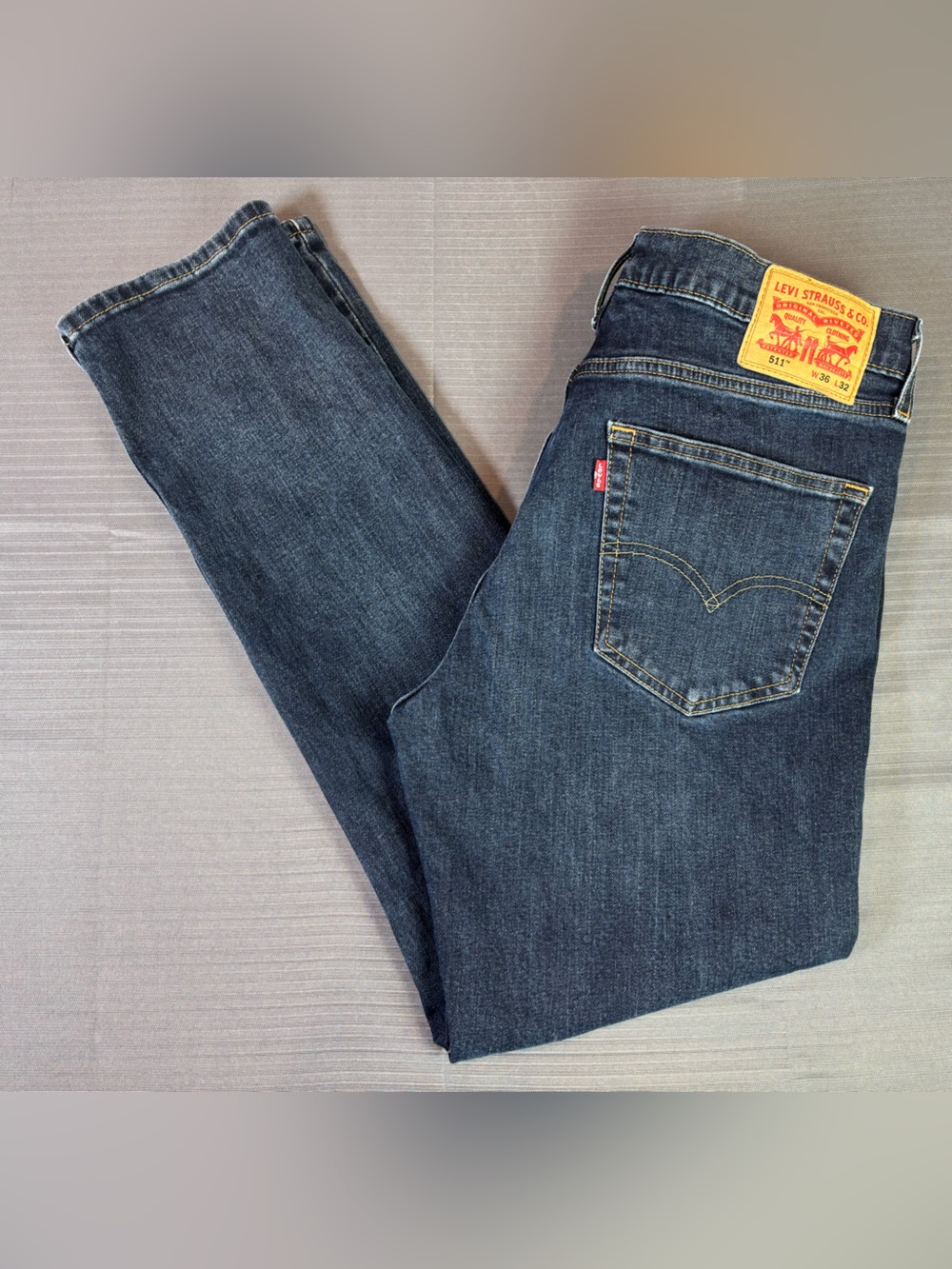 Levi’s 511 Slim Fit Jeans Men’s 36x32 Dark Wash Stretch Denim Blue Casual